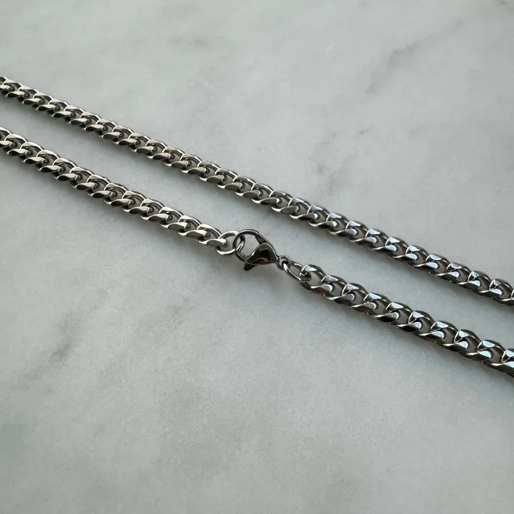 Nike + Swoosh Necklace - 5mm Cuban - 22" Silver Cuban Chain - Picture 3 of 3